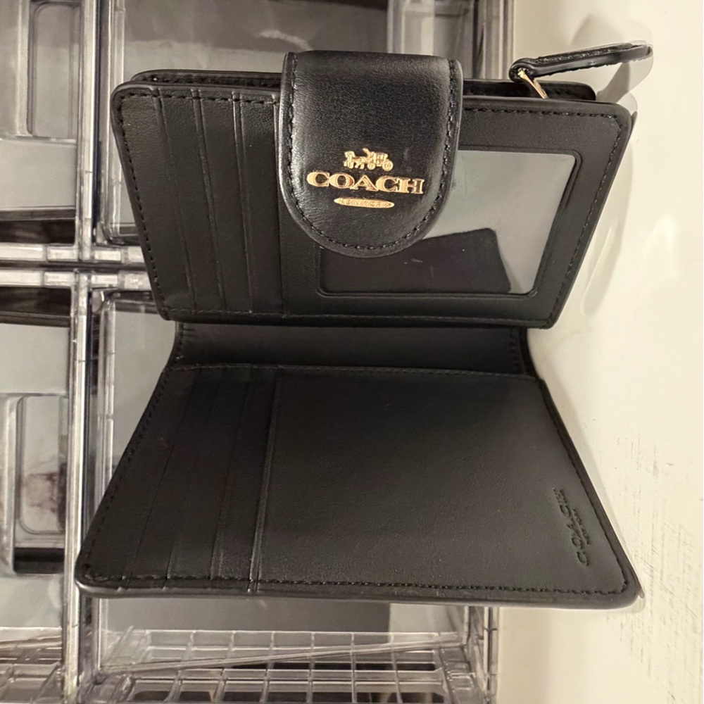 Coach Signature Brown Medium Corner Zip Wallet - Picture 10 of 11